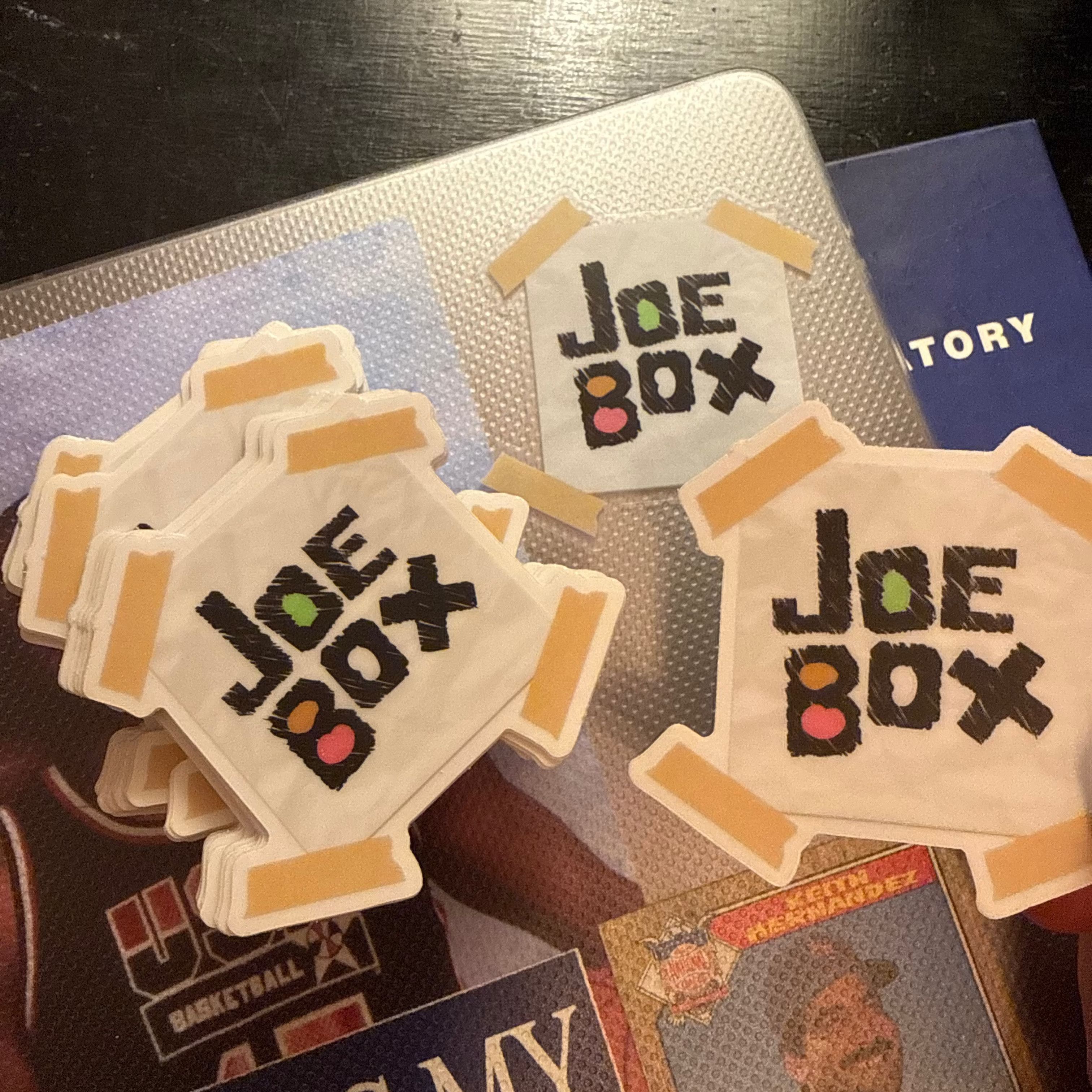 JOE BOX HOODIE